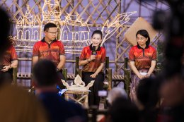 งานมหกรรมไหลเรือไฟโลกและงานกาชาดจังหวัดนครพนม 2568: จัดเต็ม 12 วัน 12 คืน