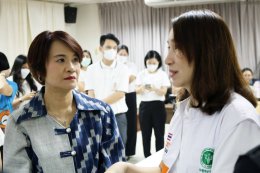 นายแพทย์ใหญ่ เยี่ยมศูนย์ดูแลสุขภาพจิตผู้บาดเจ็บ และผู้ที่ได้รับผลกระทบ เหตุการณ์รถบัสทัศนศึกษาไฟไหม้