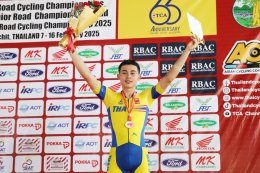 ธุรกิจ-อดิศักดิ์ คว้าทองมาสเตอร์ ธนภัทร สกุลแตร สู้อย่างสุดหัวใจ เป็นตะคริวรอบสุดท้ายแต่ปั่นจนจบ คว้าทองแดงโรดเรซชิงแชมป์เอเชีย