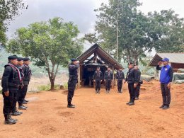 ตรวจเยี่ยมกำลังพลชายแดนสาละวิน
