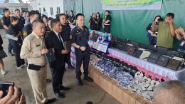 กรมศุลกากรเพิ่มความเข้มงวดตรวจสอบสินค้านำเข้าผิดกฎหมาย จับกุมก๊าซไนตรัสออกไซด์ สินค้าละเมิดเครื่องหมายการค้าและเฮโรอีน มูลค่ากว่า 159 ล้านบาท