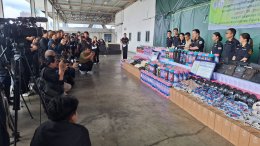 กรมศุลกากรเพิ่มความเข้มงวดตรวจสอบสินค้านำเข้าผิดกฎหมาย จับกุมก๊าซไนตรัสออกไซด์ สินค้าละเมิดเครื่องหมายการค้าและเฮโรอีน มูลค่ากว่า 159 ล้านบาท