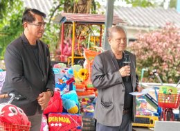 ชมรมช่างภาพการเมืองเครือข่ายจิตอาสารัฐสภาทำดีตามรอยพ่อ ลงพื้นที่วังน้ำเขียว จัดกิจกรรม CSR ช่างภาพการเมือง ปันรัก ปันสุข ปลูกรอยยิ้ม ส่งต่อโอกาส สร้างจิตสำนึกอนุรักษ์สิ่งแวดล้อม และตระหนักพิษภัยบุหรี่ไฟฟ้า