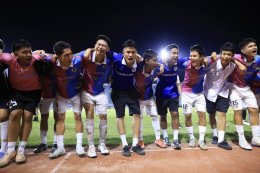 สวนกุหลาบวิทยาลัย ไล่เจ๊า อัสสัมชัญธนบุรี แชมป์เก่า 1-1 ก่อนเอาชนะในช่วงดวลจุดโทษ ผงาดครองแชมป์ลูกหนังขาสั้น กรมพลศึกษา เดลินิวส์คัพ 2025 รุ่น 18 ปี ก. สมัยที่ 2 มาครองได้อย่างยิ่งใหญ่