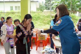 มูลนิธิป่อเต็กตึ๊ง ลงพื้นที่บรรเทาทุกข์ แจกจ่ายเครื่องอุปโภคบริโภคแก่ผู้ประสบภัย เหตุดินโคลนถล่มและน้ำป่าไหลหลากที่บ้านปางอุ๋ง อำเภอแม่แจ่ม จังหวัดเชียงใหม่ 