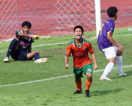   "อบจ.ชัยนาท" ซัดโทษเฉือน "เทพศิรินทร์ เชียงใหม่" อัสสัมชัญธนบุรี" เชือด "ปทุมคงคา" หวุดหวิด วิชูทิศ" ดวลลูกโทษดับ "กรุงเทพคริสเตียนวิทยาลัย" ตีต๋วเข้ารอบ 8 ทีม ศึกลูกหนังขาสั้น "กรมพลศึกษา เดลินิวส์