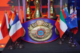 อึ้ง ทึ่ง น็อก! "อเลสซิโอ" เสียเข็มขัดแชมป์โลก WBF WORLD ให้กับ"ทินภพ" ในศึก FCC 14 - NARIS - HIGHLAND BOXING PROMOTIONS