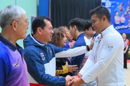 ฮีโร่ยิมนาสติกระดมสมอง ล้างใจรุ่นน้องล่าทองซีเกมส์