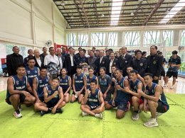      "บิ๊กเหวียง" พลเอกเชษฐา นำทีมให้กำลังใจมวยไทย-มวยสากลซีเกมส์