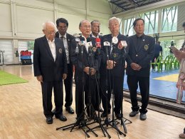      "บิ๊กเหวียง" พลเอกเชษฐา นำทีมให้กำลังใจมวยไทย-มวยสากลซีเกมส์