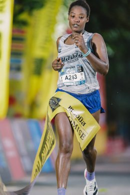   สุดประทับใจ! วิ่งส่งท้ายปีสุดโรแมนติก ซีนิค มาราธอน จันทบุรี 2025 หาดแหลมเสด็จ ปิดท้ายซีรีย์งานวิ่งวิวสวย บรรยากาศดีที่หาดแหลมเสด็จ จ.จันทบุรี