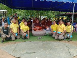 หลวงพ่อสินทรัพย์ นำพุทธศาสนิกชน ปลูกสัมมาทิฏฐิในพระศาสนาปลูกป่าให้แผ่นดิน
