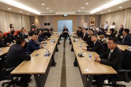 President of the Fujian Lead the group  to support donations to help flood victims.