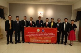 President of the Fujian Lead the group  to support donations to help flood victims.