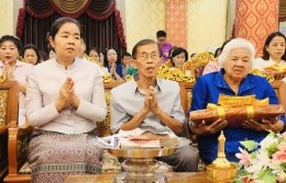 สมุทรปราการ  สาธุ 1.7 ล้านบาท  ยอดทำบุญทอดกฐินวัดบางพลีใหญ่กลาง   