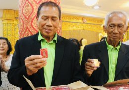 สมุทรปราการ  สาธุ 1.7 ล้านบาท  ยอดทำบุญทอดกฐินวัดบางพลีใหญ่กลาง   