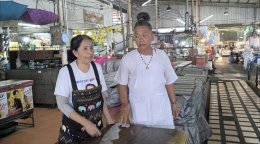 นครนายก แม่ค้าเตือนภัยวันเดียวเจอแบงค์ปลอม 3 ใบ 3 ร้านค้า