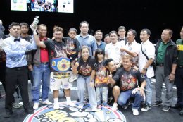 พ่อค้ากำปั้น กวาด 5 แชมป์จากการชิงเข็มขัด 7 เส้น "เจ้าโอ๋" คว้าแชมป์โลก WBF