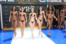71 สาวงาม มิสแกรนด์อินเตอร์เนชั่นแนล 2024 อวดความแซ่บ ในชุดว่ายน้ำ บนเรือหรู โอเชียน สกาย 