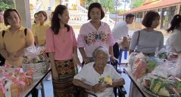 วัดอุดมธานี พระอารามหลวง จัดพิธีทำบุญตักบาตรเทโวโรหณะเนื่องในวันออกพรรษา ประจำปี 2567