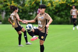 ฟุตบอลหญิงไทย ซ้อมครั้งแรกก่อนไปเม็กซิโก, พรพิรุณ เชื่อทีมได้ประโยชน์จากสองนัด