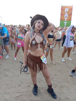 นักวิ่งครึ่งหมื่นกระหึ่ม Bikini Run 24 ท้าลมหนาวอ่าวพัทยา