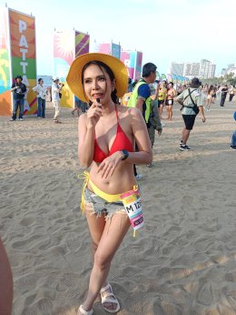 นักวิ่งครึ่งหมื่นกระหึ่ม Bikini Run 24 ท้าลมหนาวอ่าวพัทยา
