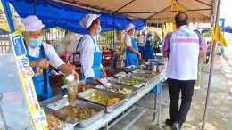 ชัยภูมิเริ่มกินเจผักแพงสูงสุดโลละ300 บาท แต่คนร่วมกินเจยังคึกคักเหมือนเดิม
