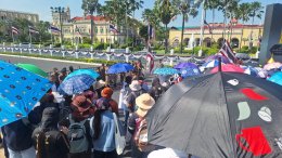 กรุงเทพมหานคร  : วอนรัฐบาลช่วยแรงงานกลุ่ม ปิโตเลียม ก่อนตกงานปี 69 นับหมื่นราย