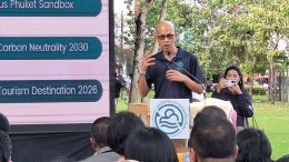 รมว.ท่องเที่ยวและกีฬา เปิดตัวโครงการ "Phuket Old Town Carbon Neutrality 2030"