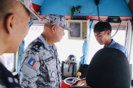 กองทัพเรือ รุดเยี่ยมเหยื่อเรือรบปท.เพื่อนบ้านยิงเรือประมงไทย เร่งเจรจานำคนไทยที่ถูกจับกลับประเทศ