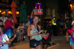 เซ็นทรัล สมุย ปักหมุดความสำเร็จ Samui Neon Run 2025 ปีที่ 4 ดึงนักวิ่งทั่วโลก ยกระดับสมุยสู่ Sport & Lifestyle Tourism Hub