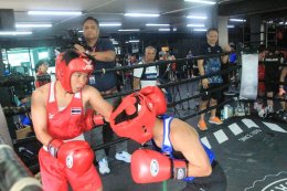 ทีมกำปั้นไทย ชุดซีเกมส์ ยกทีมบุกค่ายเพชรยินดี อคาเดมี่ ขึ้นชกประลองกับมวยไทย สำรวจความก่อนชกซีเกมส์เพื่อเป้าหมายเจ้าเหรียญทอง