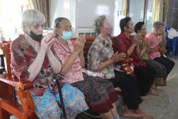 แรงศรัทธาไม่เสื่อมคลาย! ชาวบางเสาธงร่วมใจหลั่งไหลสู่วัดบัวโรย ในวันสุดท้ายของงานประจำปี