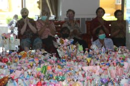 แรงศรัทธาไม่เสื่อมคลาย! ชาวบางเสาธงร่วมใจหลั่งไหลสู่วัดบัวโรย ในวันสุดท้ายของงานประจำปี