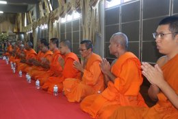 แรงศรัทธาไม่เสื่อมคลาย! ชาวบางเสาธงร่วมใจหลั่งไหลสู่วัดบัวโรย ในวันสุดท้ายของงานประจำปี