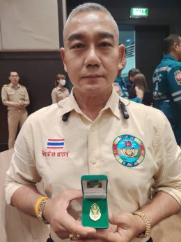 เค เยาวราช รับมอบประกาศเกียรติคุณ ผู้ทำคุณประโยชน์แก่กรุงเทพมหานคร จากเหตุแผ่นดินไหว 28 มีนาคม 2568