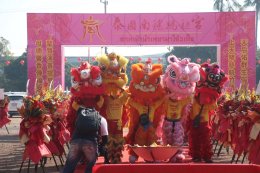 สมุทรสาคร :  ชาวไทย-ไต้หวัน แห่ขอพรองค์เจ้าแม่ทับทิม และร่วมพิธีวางศิลาฤกษ์ศาลเจ้าหลังใหม่ เพื่อความเป็นสิริมงคลช่วงเทศกาลปีใหม่ 