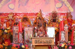 สมุทรสาคร :  ชาวไทย-ไต้หวัน แห่ขอพรองค์เจ้าแม่ทับทิม และร่วมพิธีวางศิลาฤกษ์ศาลเจ้าหลังใหม่ เพื่อความเป็นสิริมงคลช่วงเทศกาลปีใหม่ 