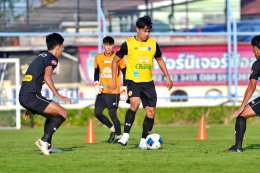 ทีมชาติไทย U23 ลงซ้อมก่อนเดินทางไปซาอุฯ, อูแซมมา ยันทุกคนมีเป้าหมายเดียวกัน