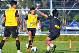 ทีมชาติไทย U23 ลงซ้อมก่อนเดินทางไปซาอุฯ, อูแซมมา ยันทุกคนมีเป้าหมายเดียวกัน