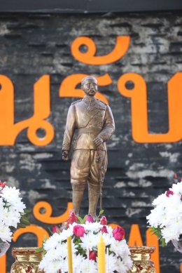 สมุทรปราการ : สำนึกในพระมหากรุณาธิคุณ 141 ปี แม่ทัพกุ้ง ชวนร่วมทอดผ้าป่า จัดสร้างพระบรมราชานุสาวรีย์ ร.๕ 