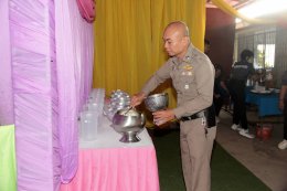 โจอี้ กาน่า , บี๋ สวิช และเพื่อนศิลปินดารา+จิตอาสา รวมพลังชาวบ้านหนองบัว จ.อุทัยธานี จัดฟุตบอลผ้าป่าเพื่อการศึกษา โรงเรียนวัดหนองบัว ต.หนองยาง  อ.หนองฉาง จ.อุทัยธานี ระดมยอดผ้าป่าได้ถึง 509,669.94 บาท