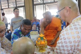 สิงคโปร์ - มาเลเซีย โกนผมบวชนานาชาติ สืบสานพระพุทธศาสนา