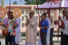 สิงคโปร์ - มาเลเซีย โกนผมบวชนานาชาติ สืบสานพระพุทธศาสนา