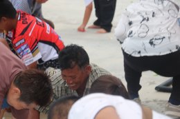 สิงคโปร์ - มาเลเซีย โกนผมบวชนานาชาติ สืบสานพระพุทธศาสนา