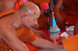 สิงคโปร์ - มาเลเซีย โกนผมบวชนานาชาติ สืบสานพระพุทธศาสนา