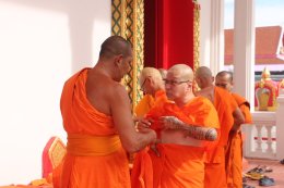 สิงคโปร์ - มาเลเซีย โกนผมบวชนานาชาติ สืบสานพระพุทธศาสนา