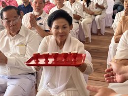 ป้าเชง บุญไทย ตั้งเด่นไชย ประธานในพิธีบวงสรวง บรรจุยันต์ดวง ใต้ฐาน องค์เทพเจ้าเตียวฮู้เทียนซือ หรือ เตี่ยวเทียนซื่อ