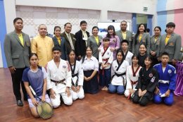 สำนักงานเขตพื้นที่การศึกษามัธยมศึกษาปทุมธานีจัดงานวันเกียรติยศแห่งกีฬาพัฒนาตะกร้อไทย- เกาหลีใต้